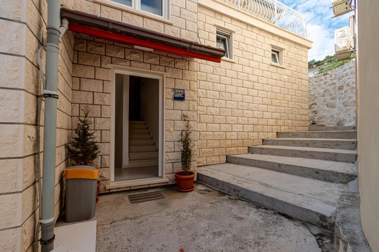 Apartments By The Sea Korcula - 10051 Exterior photo